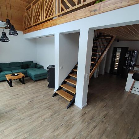 Vila Miedzy Drzewami Biecz Exteriér fotografie